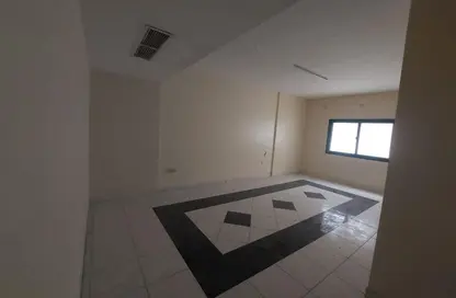 شقة - 2 غرف نوم - 2 حمامات للايجار في الند - القاسمية - الشارقة