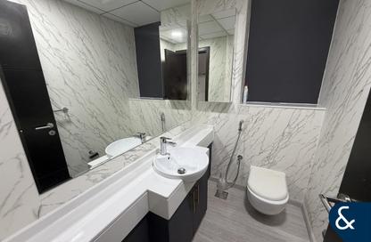 Apartment - 1 Bedroom - 2 Bathrooms for rent in Bay Central 2 - Dubai Marina - Dubai