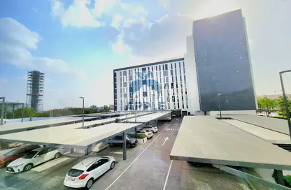 شقة - 1 حمام للايجار في ذا سولو - الجادة - الشارقة