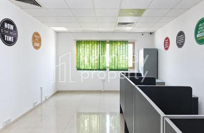 Office Space - Studio - 1 for rent in Souk Al Kabeer Building - Al Souk Al Kabeer - Bur Dubai - Dubai