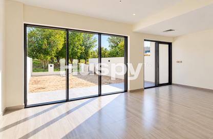 Townhouse - 4 - 4 for rent in Topanga - The Park Villas - Damac Hills - Dubai Townhouse - 4 - 4 for rent in Topanga - The Park Villas - Damac Hills - Dubai