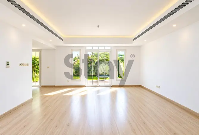 155078933 - Property Image 3