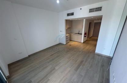 Apartment - 2 Bedrooms - 2 Bathrooms for rent in Waters Edge - Yas Island - Abu Dhabi
