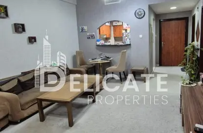 Apartment - 1 Bedroom - 2 Bathrooms for rent in University View - Dubai Silicon Oasis - Dubai
