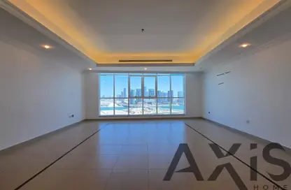 Apartment - 3 Bedrooms - 4 Bathrooms for rent in Al Aryam Tower - Tourist Club Area - Abu Dhabi