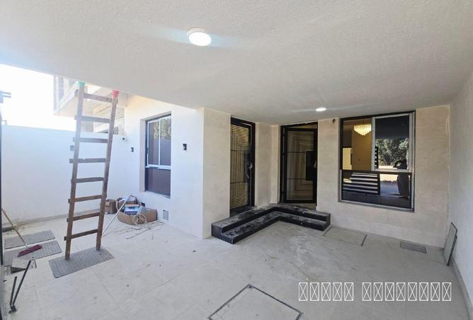 79004607 - Property Image 3