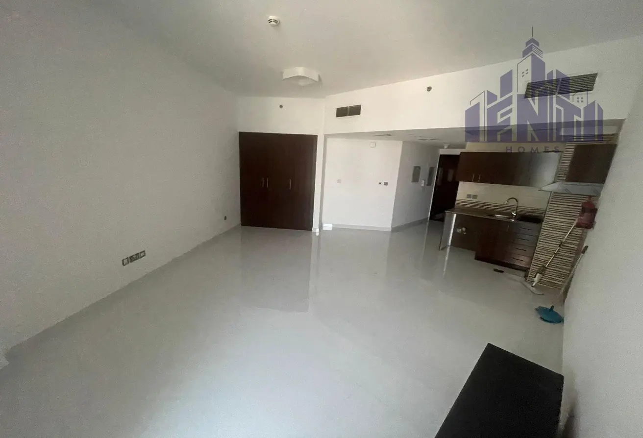 127007915 - Property Main Image