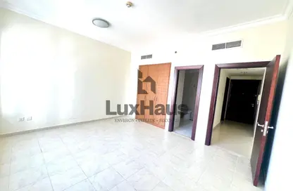 Apartment - 1 Bedroom - 2 Bathrooms for rent in V3 Tower - JLT Cluster V - Jumeirah Lake Towers - Dubai