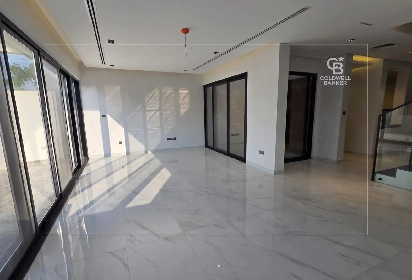 164592995 - Property Main Image