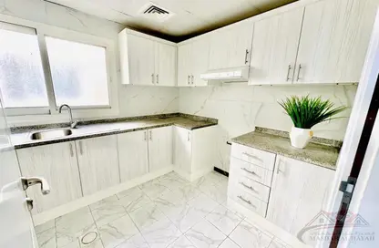 شقة - غرفة نوم - 2 حمامات للايجار في بناية مويليح 3 - مويلح - الشارقة