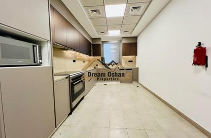 Apartment - 2 Bedrooms - 4 Bathrooms for rent in Lamcy Residence - Oud Metha - Bur Dubai - Dubai
