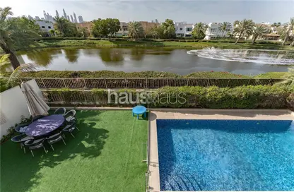 Villa - 4 Bedrooms - 5 Bathrooms for sale in Meadows 7 - Meadows - Dubai