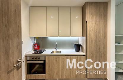 Apartment - Studio - 1 Bathroom for rent in Peninsula One - Peninsula - Business Bay - Dubai