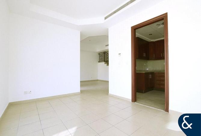 102834513 - Property Image 2