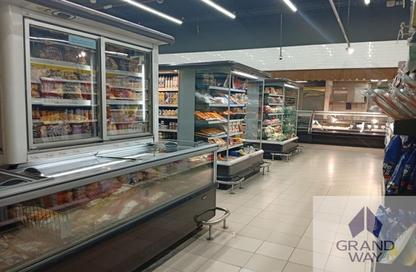 Retail - Studio - 4 Bathrooms for rent in Jumeirah Terrace - Jumeirah 1 - Jumeirah - Dubai