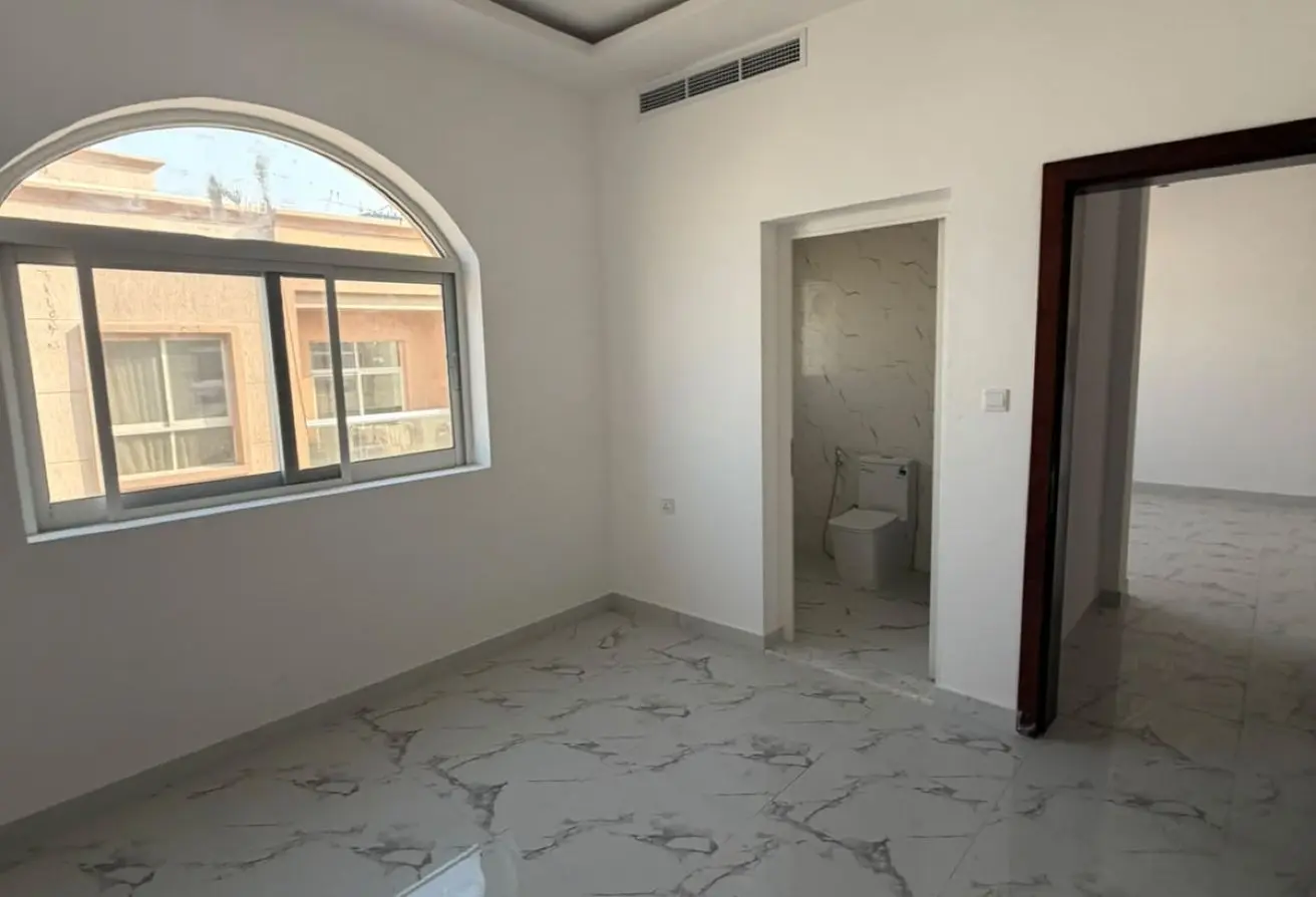 165050738 - الصورة الرئيسية للعقار