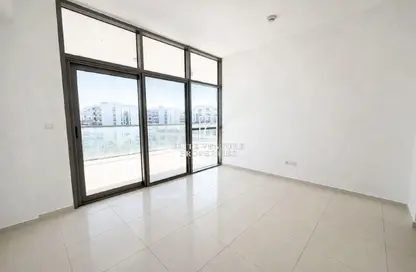 Apartment - 2 Bedrooms - 4 Bathrooms for rent in Golf Panorama A - Golf Panorama - Golf Town - DAMAC Hills - Dubai