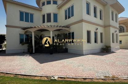 Villa - 5 Bedrooms - 7 Bathrooms for rent in Al Barsha South 1 - Al Barsha South - Al Barsha - Dubai