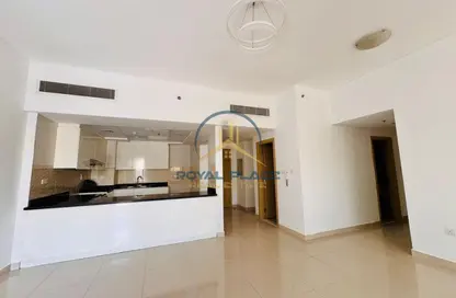 شقة - 2 غرف نوم - 3 حمامات للايجار في بروفايل ريزيدنس - مدينة دبي الرياضية - دبي