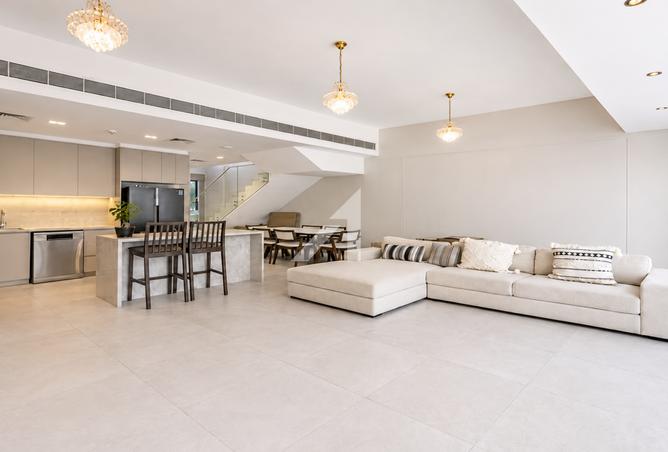 129743933 - Property Main Image