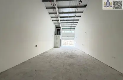 Warehouse - Studio - 1 Bathroom for rent in Al Jurf Industrial 1 - Al Jurf Industrial - Ajman