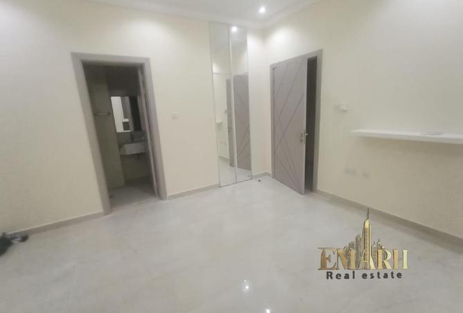 139244405 - Property Image 3