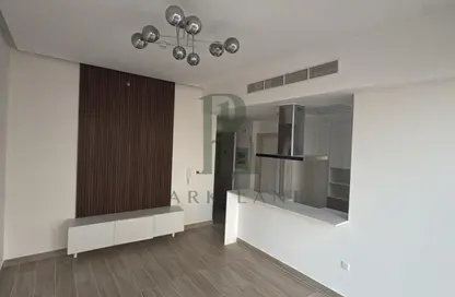 Apartment - 1 Bedroom - 2 Bathrooms for sale in The East Crest by Meteora - District 17 - Jumeirah Village Circle - Dubai