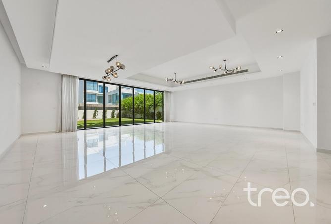87889077 - Property Image 2