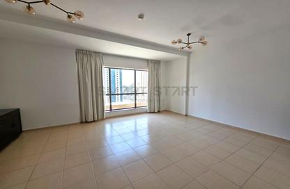 Apartment - 3 Bedrooms - 4 Bathrooms for sale in Rimal 5 - Rimal - Jumeirah Beach Residence - Dubai