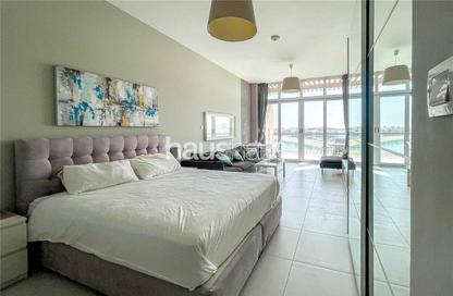 Apartment - Studio - 1 Bathroom for rent in Palm Views West - Palm Views - Palm Jumeirah - Dubai
