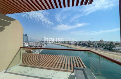 Apartment - Studio - 1 Bathroom for rent in Palm Views West - Palm Views - Palm Jumeirah - Dubai