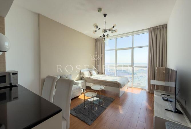 56940215 - Property Image 2