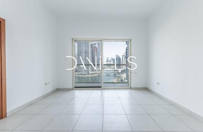 Apartment - 1 - 2 for rent in Marina View Tower B - Marina View - Dubai Marina - Dubai