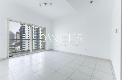 Apartment - 1 - 2 for rent in Marina View Tower B - Marina View - Dubai Marina - Dubai