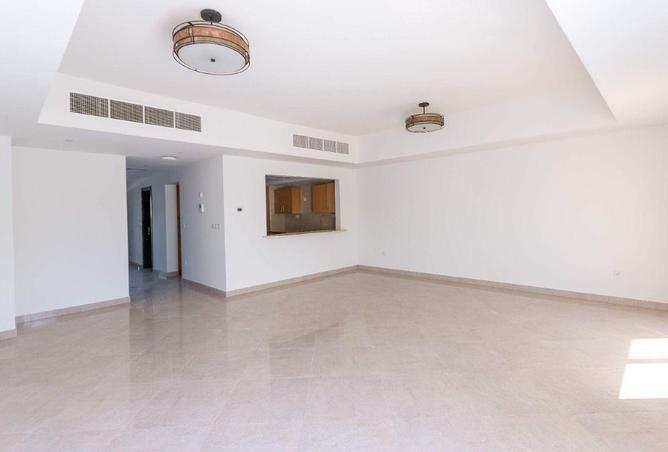 56126852 - صورة العقار 2