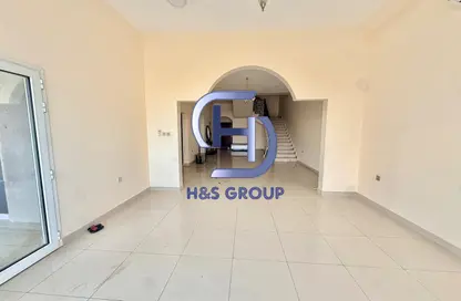 Villa - 4 Bedrooms - 6 Bathrooms for rent in Al Riqaibah - Al Suyoh - Sharjah
