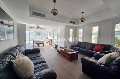 Villa - 3 Bedrooms - 3 Bathrooms for rent in Springs 3 - The Springs - Dubai