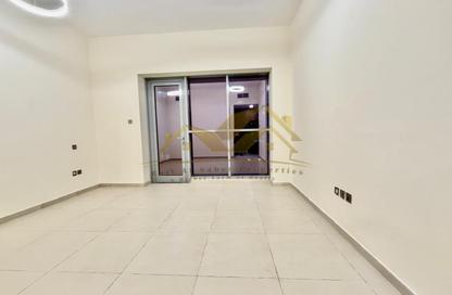 Apartment - 2 Bedrooms - 3 Bathrooms for rent in Jumeirah Garden City - Al Satwa - Dubai