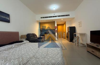 Apartment - Studio - 1 Bathroom for rent in Al Mamsha - Muwaileh - Sharjah