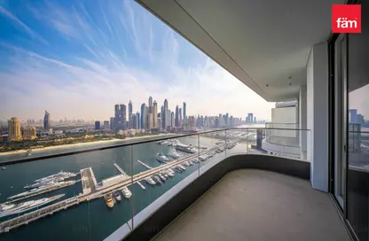 Apartment - 2 Bedrooms - 2 Bathrooms for rent in Palace Beach Residence Tower 2 - Palace Beach Residence - EMAAR Beachfront - Dubai Harbour - Dubai