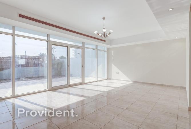 71917941 - Property Image 2