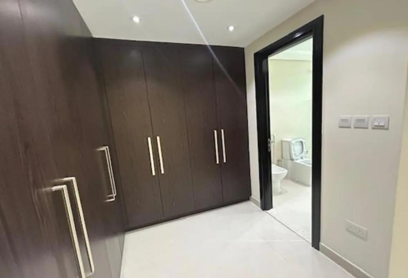 Garden & Community View | Unfurnished | Vacant photo 14