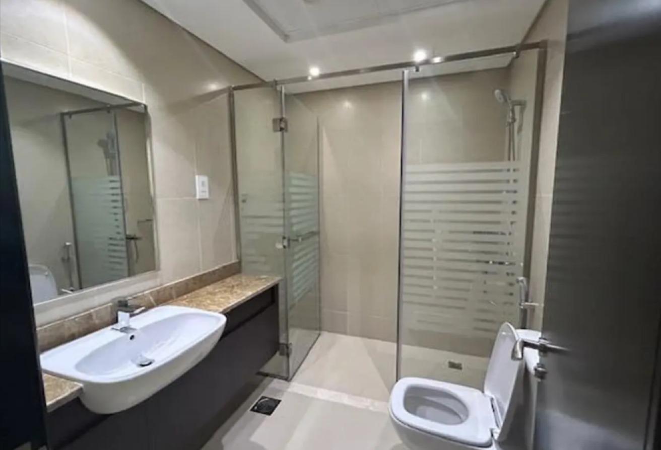 Garden & Community View | Unfurnished | Vacant photo 13