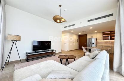 Apartment - 2 - 2 for rent in The Regent - Town Square - Dubai