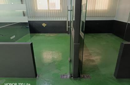 Warehouse - Studio - 1 Bathroom for rent in Umm Ramool - Dubai