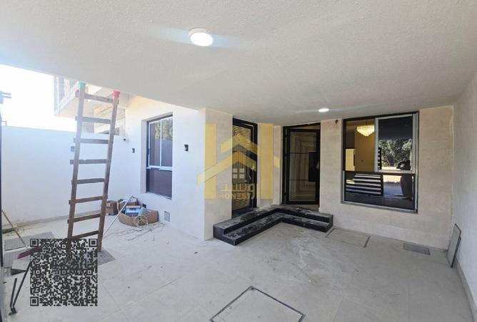 97383269 - Property Image 3