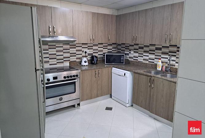 78193334 - Property Image 3