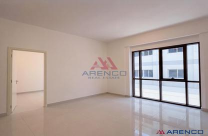 Apartment - 1 - 2 for rent in Golden Sands 17 - Umm Hurair 1 - Umm Hurair - Bur Dubai - Dubai