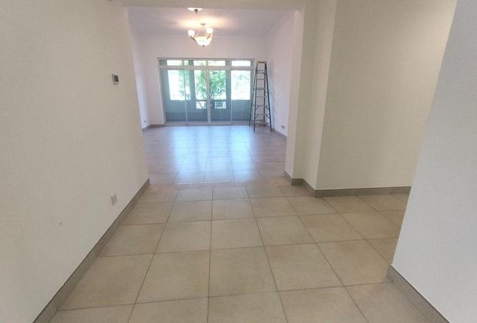 63640828 - Property Image 2