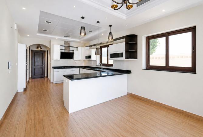135166960 - Property Image 3
